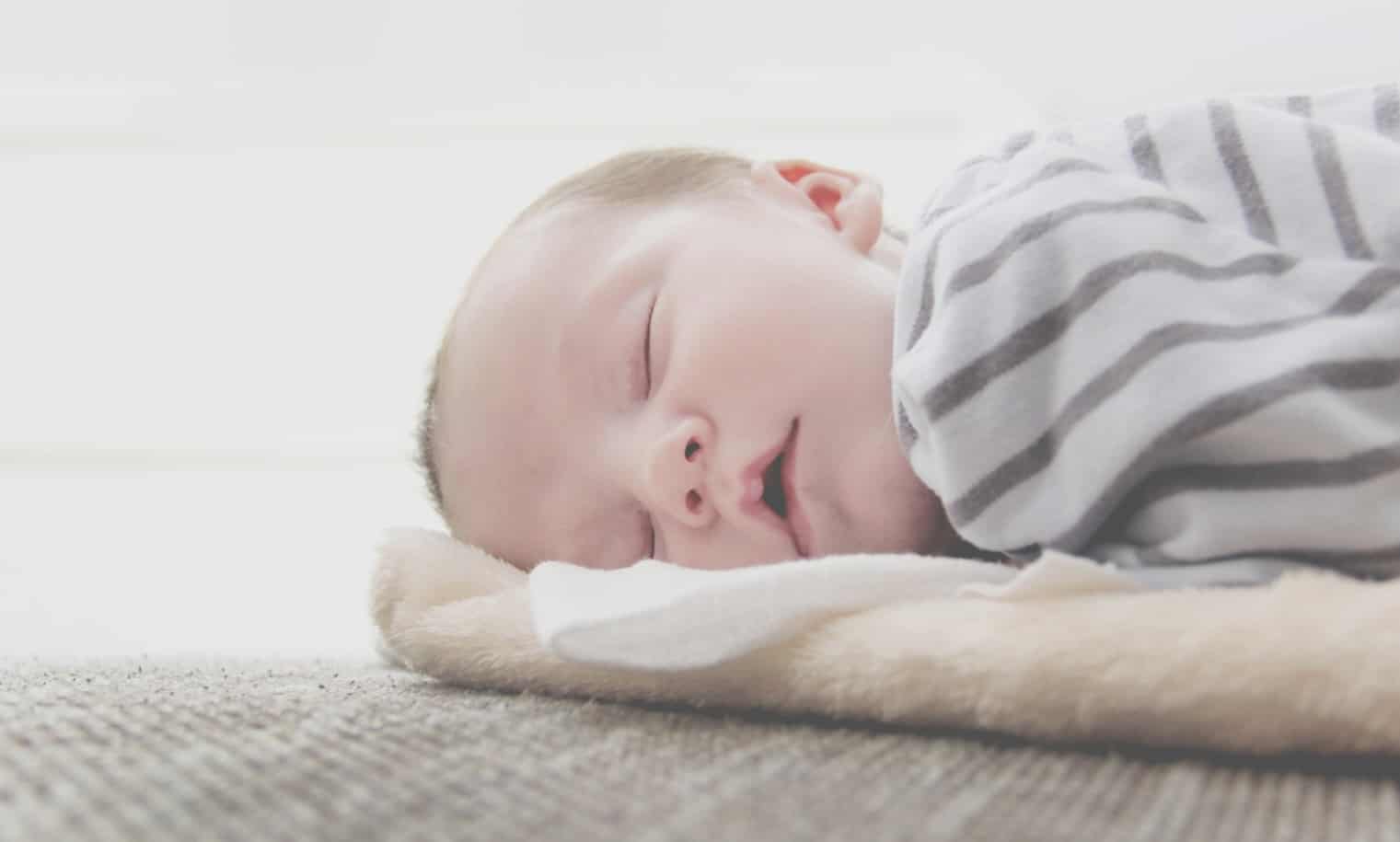 Vauvan uni – kattava opas ja vinkit!